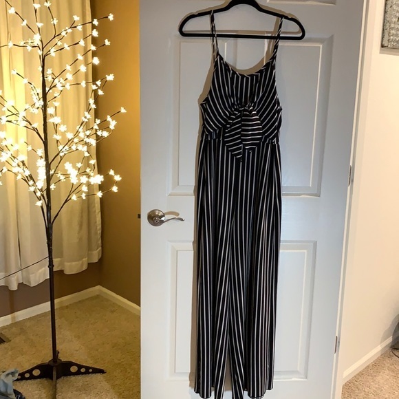 lavender field Pants - 🌺Black and white striped romper